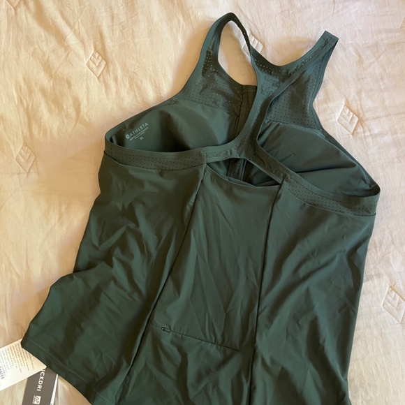 Athleta Swimming Set Green New with Tags Tankini set XL - Picture 8 of 8